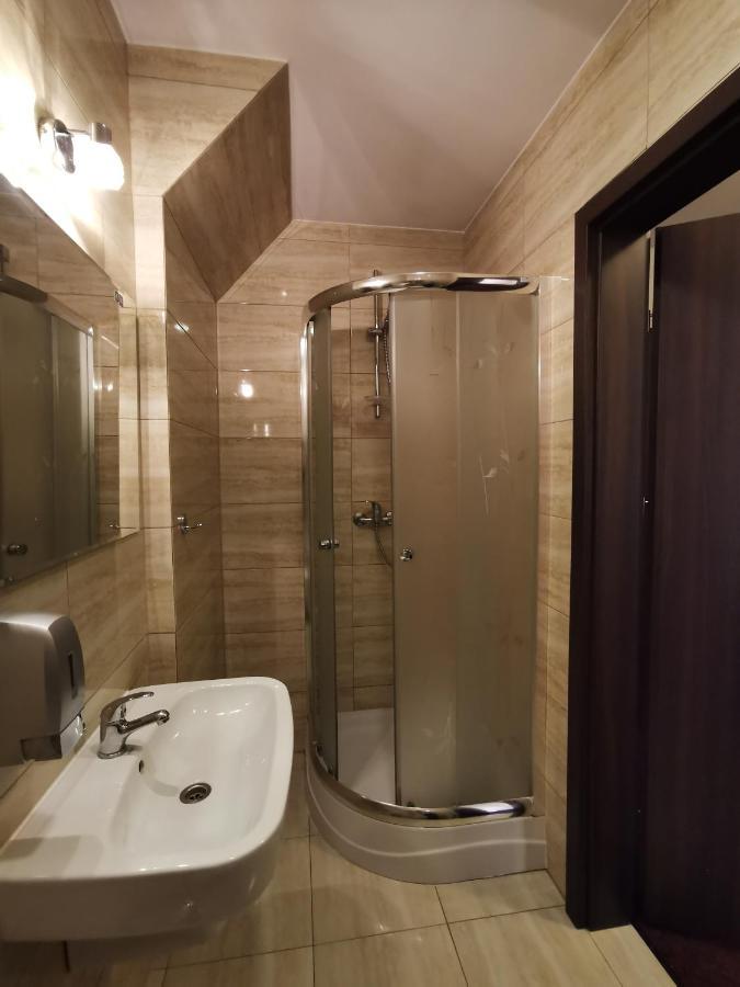Noclegi Pod Borem Kepno Ngoại thất bức ảnh